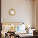 Potam'sea Bliss 37- Front, Sun Beds & Parking Apartamento Himare