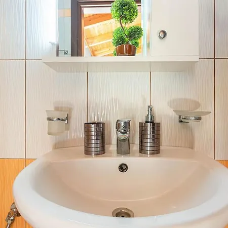 Appartement Potam'sea Bliss 37- Front, Sun Beds & Parking