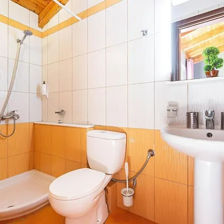 Apartment Potam'sea Bliss 37- Front, Sun Beds&parking Himarë