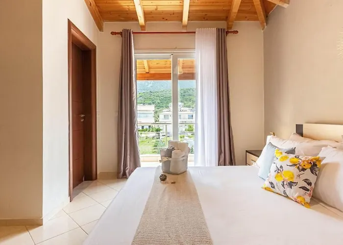 Potam'sea Bliss 37- Front, Sun Beds & Parking Daire *