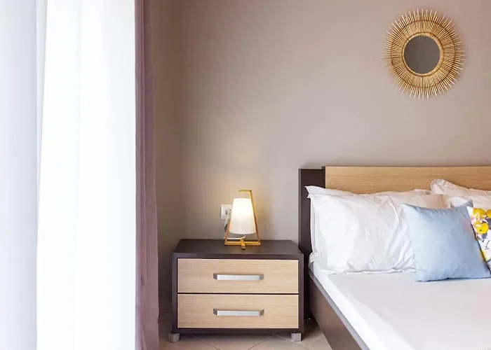 Daire Potam'sea Bliss 37- Front, Sun Beds & Parking *